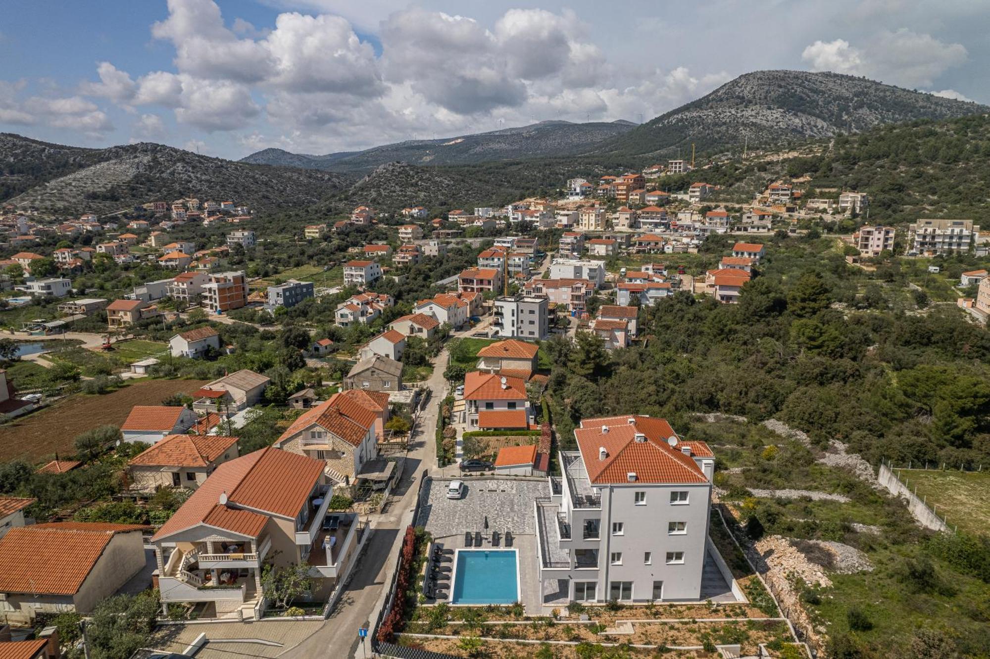 Villa Barbara & Zoran With Free Parking And Heated Swimming Pool Seget Vranjica Zewnętrze zdjęcie