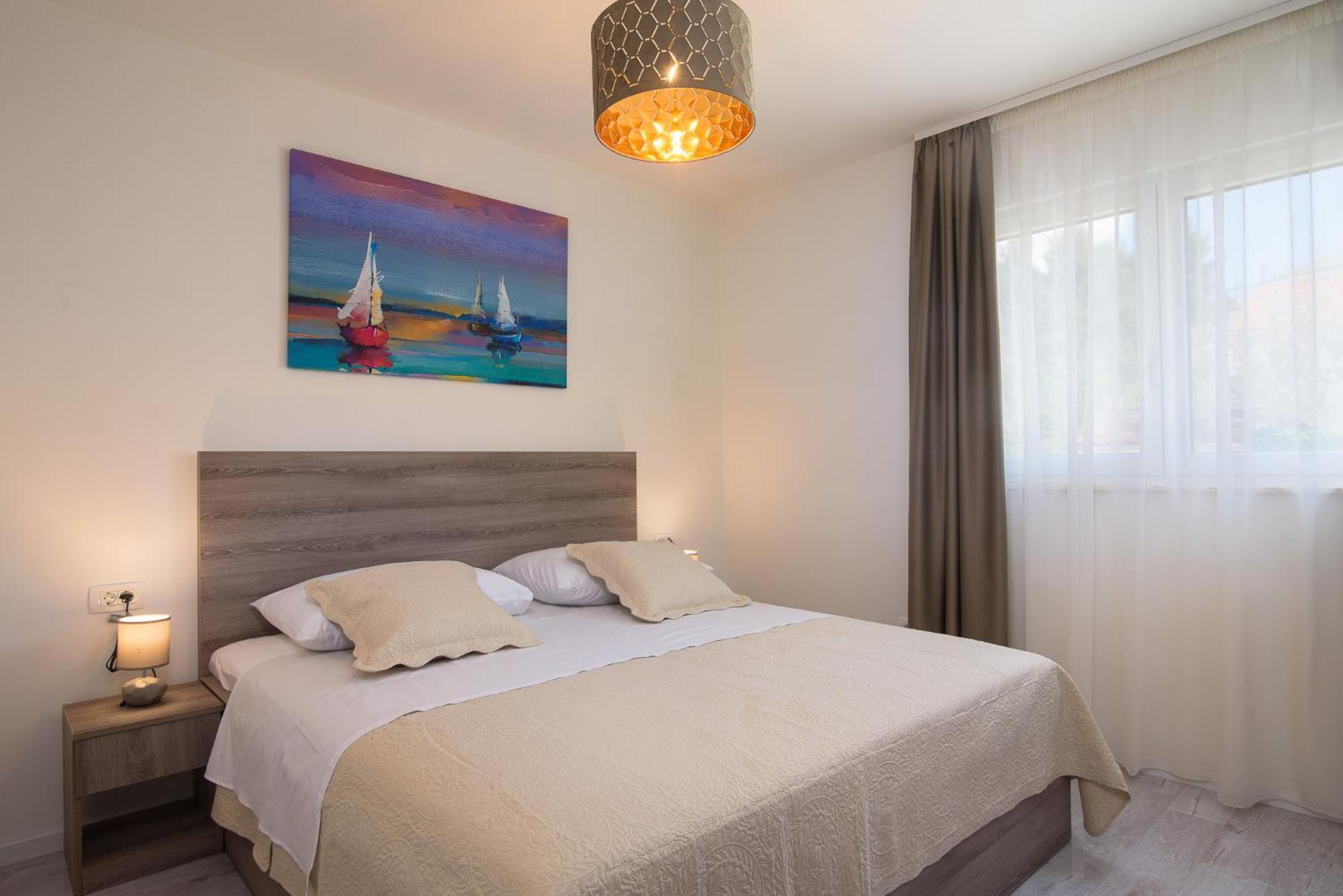 Villa Barbara & Zoran With Free Parking And Heated Swimming Pool Seget Vranjica Zewnętrze zdjęcie