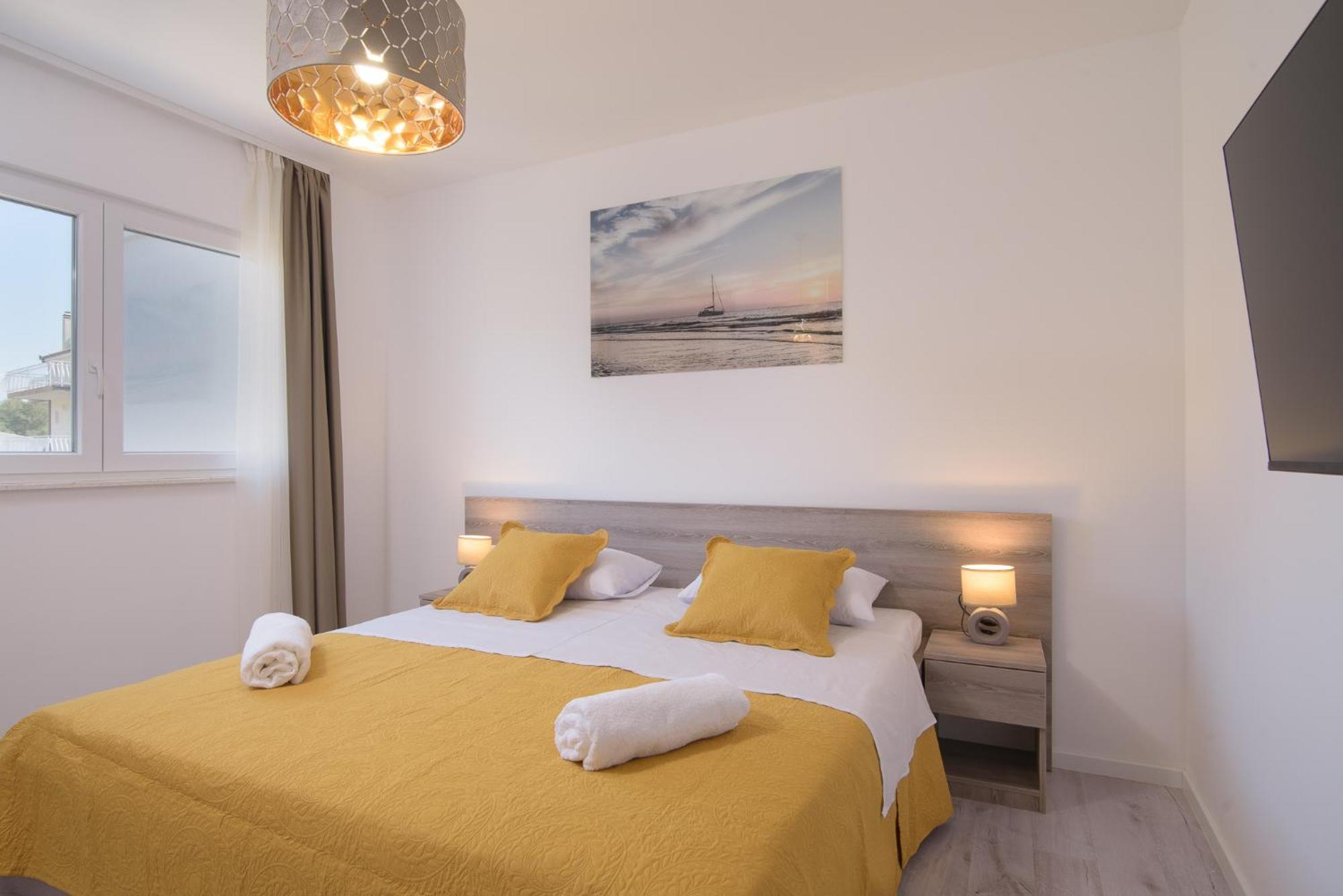 Villa Barbara & Zoran With Free Parking And Heated Swimming Pool Seget Vranjica Zewnętrze zdjęcie