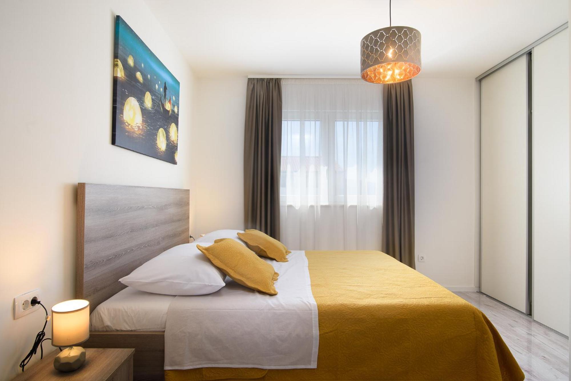 Villa Barbara & Zoran With Free Parking And Heated Swimming Pool Seget Vranjica Zewnętrze zdjęcie