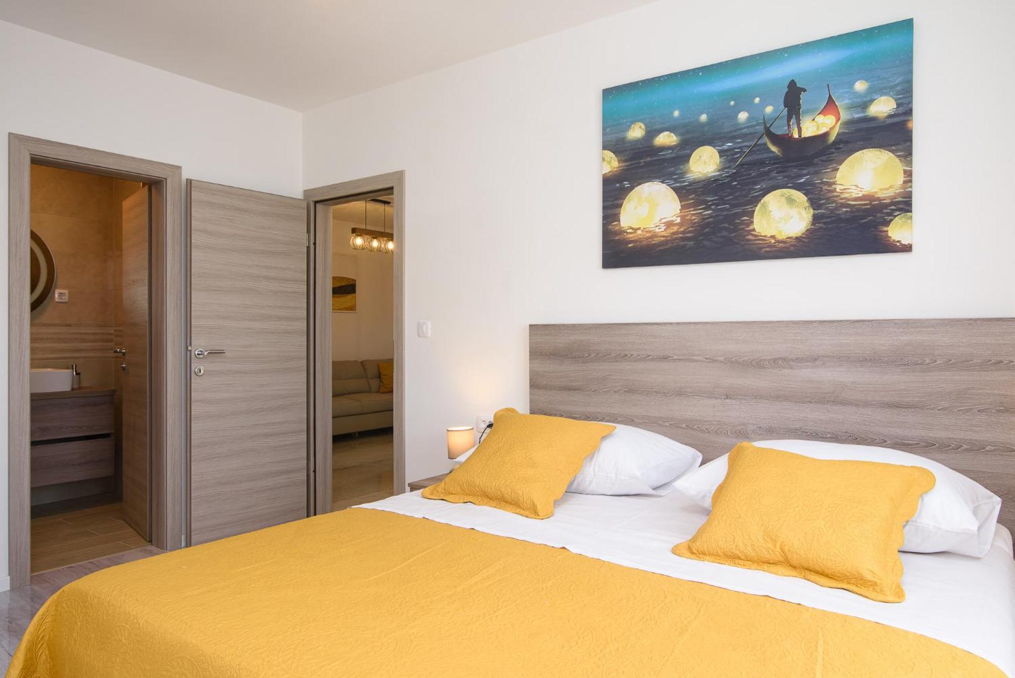 Villa Barbara & Zoran With Free Parking And Heated Swimming Pool Seget Vranjica Zewnętrze zdjęcie